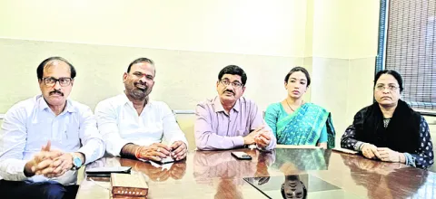15లోగా పెండింగ్‌ కేసుల పరిష్కారం