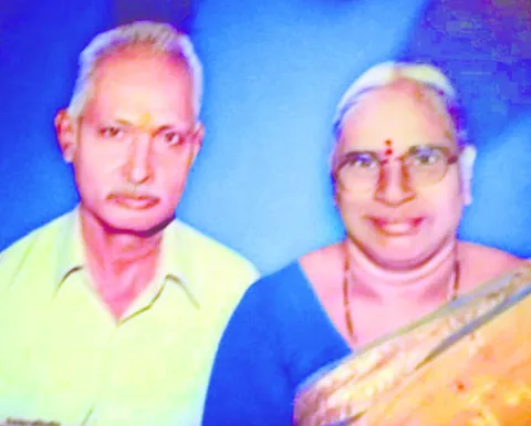 మరణంలోనూ జంటగా.. 