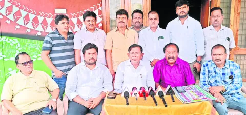 తీజ్‌ను రాష్ట్ర పండుగగా గుర్తించాలి