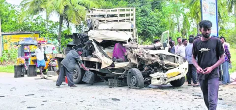 కర్ణాటక వాసి దుర్మరణం