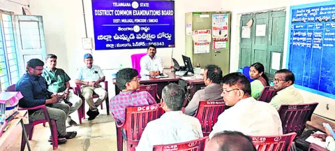 నాణ్యమైన విద్య అందించాలి