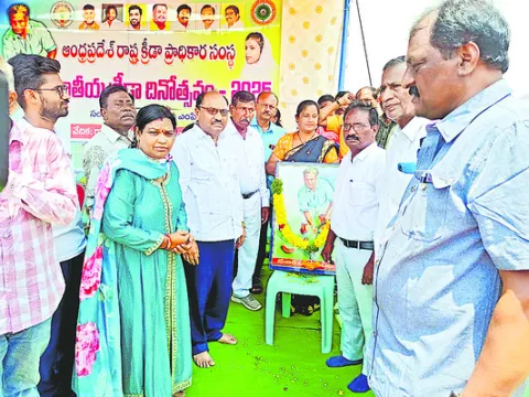9న ప్రపంచ  ఆదివాసీ దినోత్సవం 