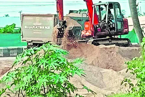 ఇసుక దందా 