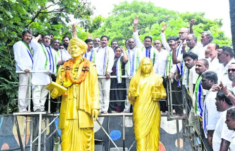 చంద్రబాబు పతనం ఆరంభం 