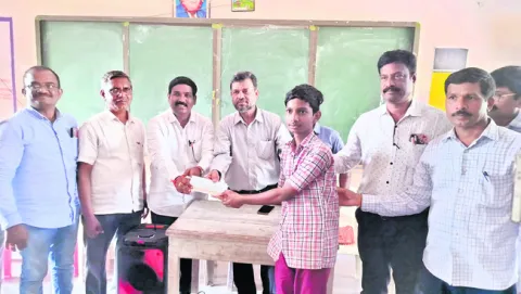 క్రమశిక్షణతోనే ఉన్నత శిఖరాలకు.. 