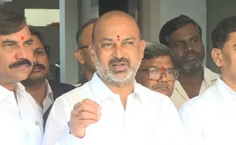 Minister Bandi Sanjay Sensational Comments On Phone Tapping Case