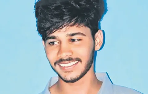 Son commits suicide due to displeasure with mothers behavior