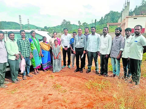 పాఠశాల స్థల దాతలకు న్యాయం చేస్తాం 