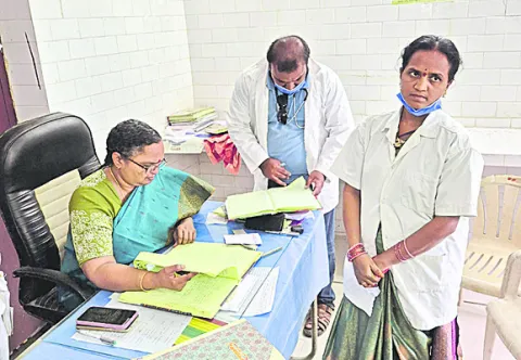 విధుల్లో నిర్లక్ష్యం వహిస్తే చర్యలు