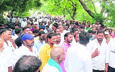 ఇసుక రీచ్‌ వద్దే వద్దు