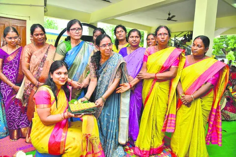 ఆరోగ్యంతోనే ఆర్థిక సాధికారత