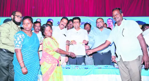 ప్రజా ప్రభుత్వంలోనే సంక్షేమ పథకాలు 