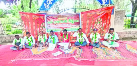 11 నుంచి పాదయాత్ర  
