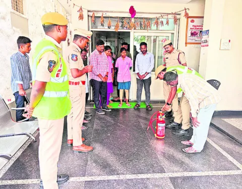 అగ్ని ప్రమాదాలపై   అప్రమత్తంగా ఉండాలి