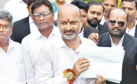 Union Minister Bandi Sanjay Shocking Comments On KTR over Phone Tapping Case