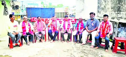 ఐక్య పోరాటాలతోనే కార్మిక హక్కుల రక్షణ