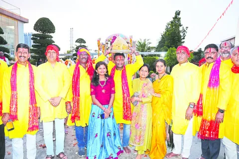 గణేష్‌ లడ్డూ అదరహో 
