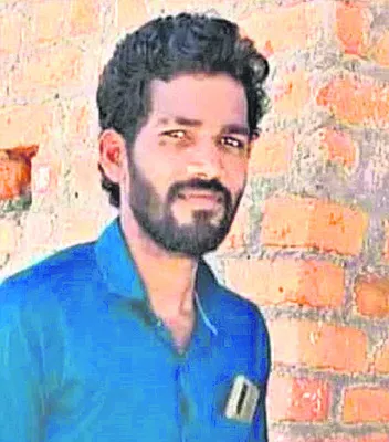 నెలక్రితం తండ్రి.. ఇప్పుడు కొడుకు..