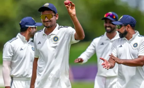 World Record For 21 Year Old Spin Prodigy After 6 LBWs In Duleep Trophy Clash7