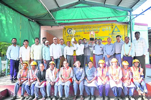 రక్షణతో కూడిన ఉత్పత్తికి ప్రాధాన్యత
