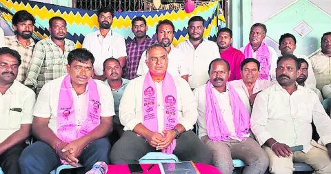 నియోజకవర్గానికి ఆది శ్రీనివాస్‌ చేసిందేమీలేదు