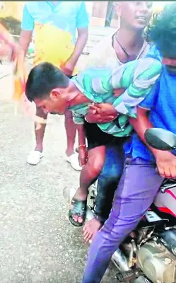 యువకుడి ఆత్మహత్యాయత్నం 