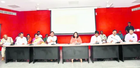 గిరిజనుల సాధికారతకే ‘ఆదికర్మయోగి మిషన్‌’ 