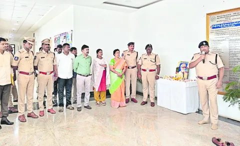 తెలంగాణకు ప్రత్యేక గుర్తింపుతెచ్చిన కాళోజీ
