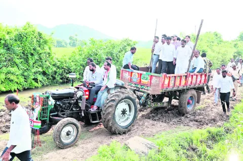 ప్రజల అవసరాలు తీర్చడమే లక్ష్యం