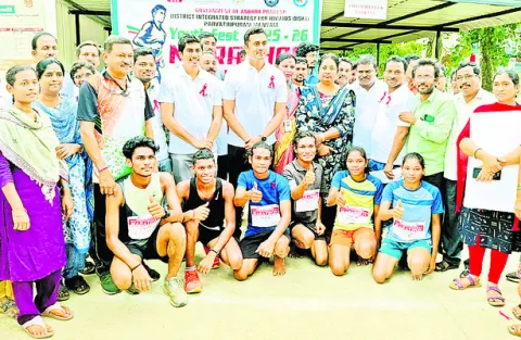 ఎయిడ్స్‌పై ప్రతి ఒక్కరూ అవగాహన పొందాలి