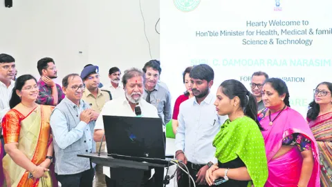 జిల్లాల్లో క్యాన్సర్‌ డే కేర్‌ కేంద్రాలు