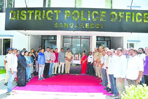 కాళోజ