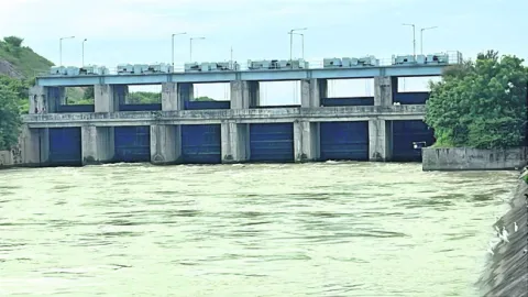 ‘వరద’
