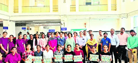 ఎయిమ్స్‌లో ఆత్మహత్య నివారణ వారోత్సవాలు