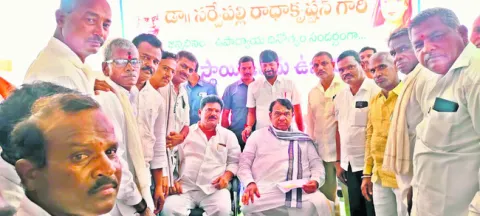 ముదిరాజ్‌లను బీసీ–ఏలోకి మార్చాలని వినతి 