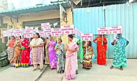 వైన్‌షాప్‌ పెడితే సహించం! 