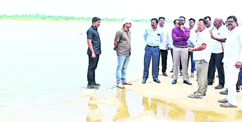 గోదావరి పుష్కరాలకు ప్రణాళిక సిద్ధం చేయండి