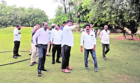13న కుక్కలకు వ్యాక్సినేషన్‌