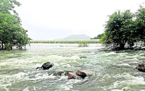 చెరువులు.. నిండుకుండలు