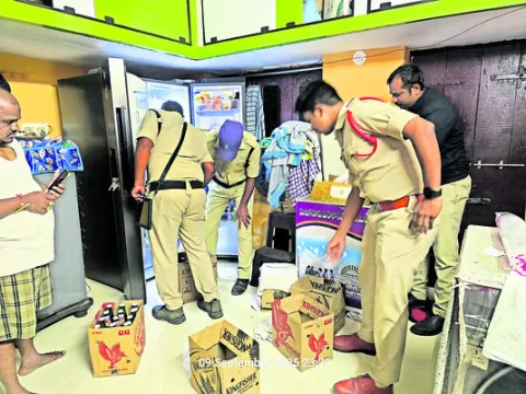 బెల్ట్‌షాపులపై దాడులు