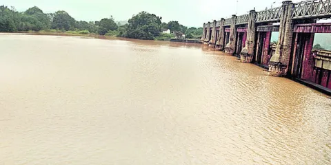జోలాపుట్టు, డుడుమ కళకళ 
