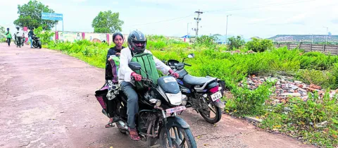 కస్తూర్బా విద్యార్థులకు విష జ్వరాలు 