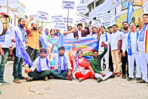 ఎస్సీ జనాభాకు అనుగుణంగా రిజర్వేషన్లు పెంచాలి 