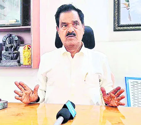 ప్రభుత్వ వైఫల్యాన్ని ప్రశ్నిస్తే కేసులా? 