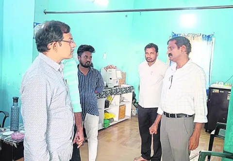 అను‘మ