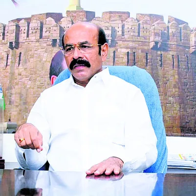వైద్య కళాశాలలపై బాబు కుట్ర
