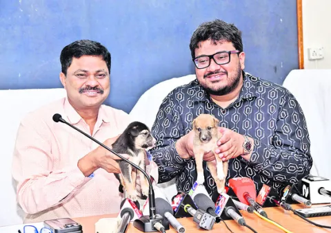 సాకేందుకు పప్పీస్‌..!