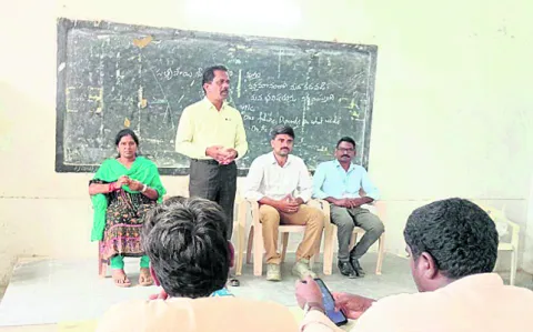 డిగ్రీ విద్యార్థులకు టాస్క్‌పై అవగాహన