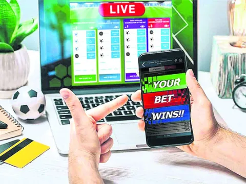ఆటగాళ్లు ఆగమాగం