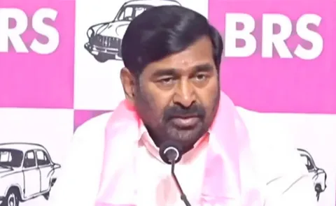 BRS Leader Jagadeesh Reddy Slams Defectiong MLAs